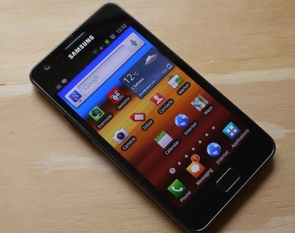 Samsung_Galaxy_S_II Обзор мобильного телефона