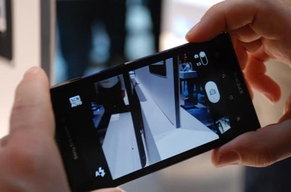 телефон с волшебным экраном