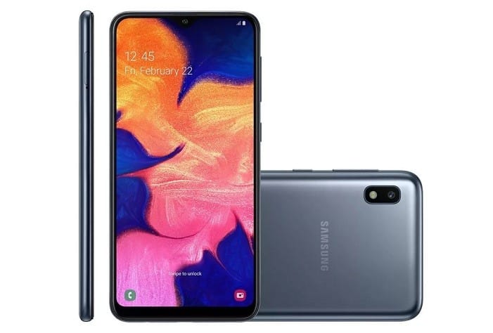 Samsung Galaxy A10 обзор до 10000 рублей