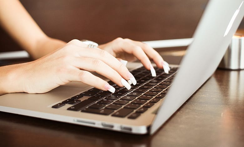 Мобильные телефоны